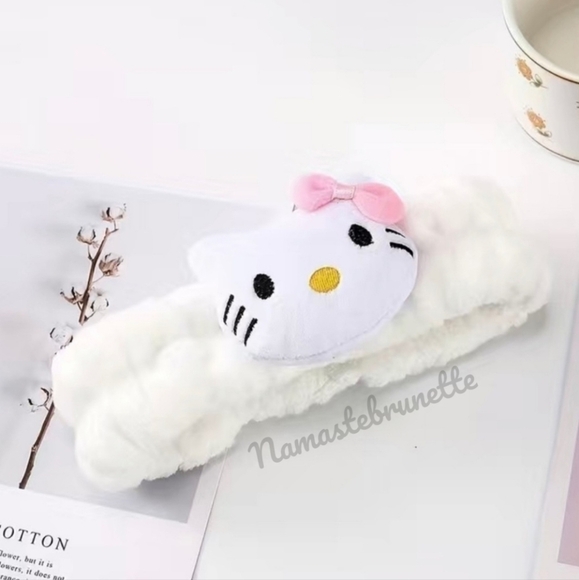 Hello Kitty Plush Headband For Spa Makeup Sanrio Kawaii - Picture 4 of 11
